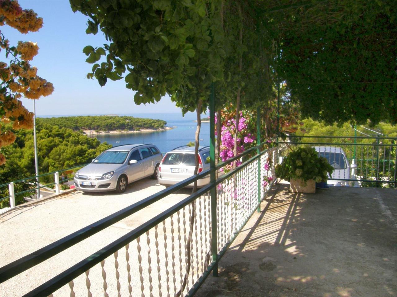Apartment Dijo I Primošten Exterior foto